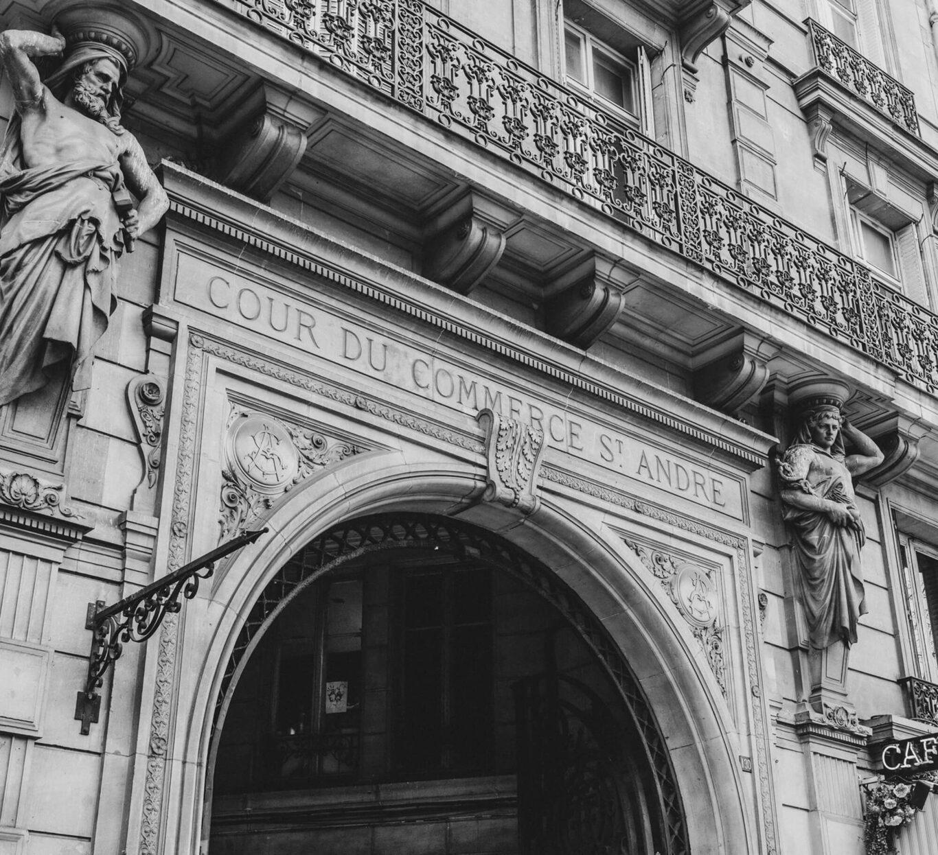 Court building